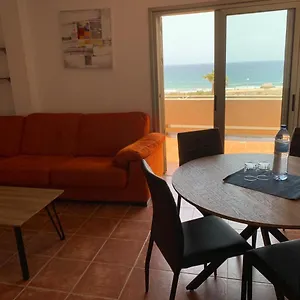 Terrace In Front Of The Sea. La Jaquita Apartamento